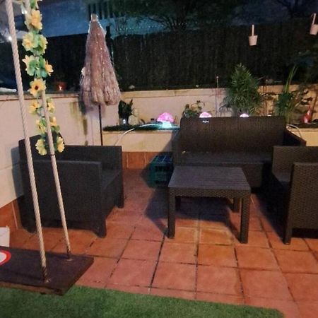 Habitacion Con Salida Directa A Terraza Chill Out Билбао Екстериор снимка
