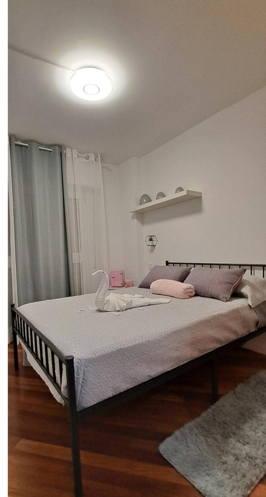 Habitacion Con Salida Directa A Terraza Chill Out Билбао Екстериор снимка